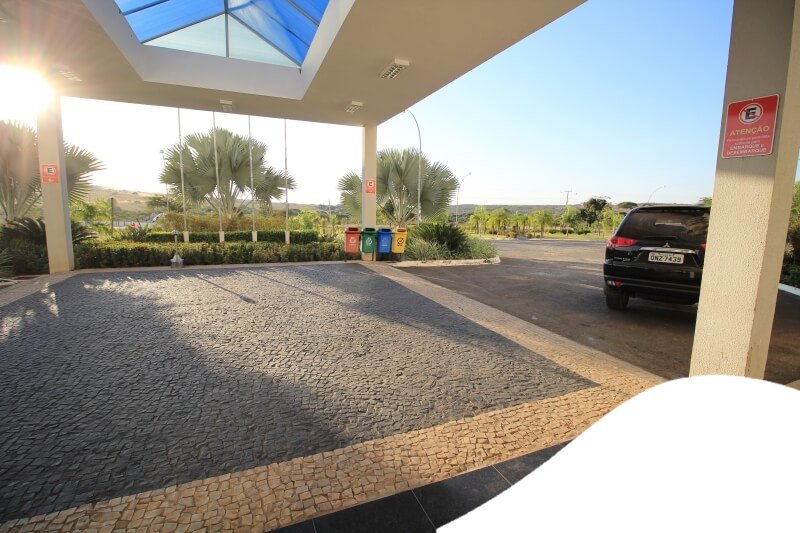 Foto LAGOA QUENTE FLAT SERVICE